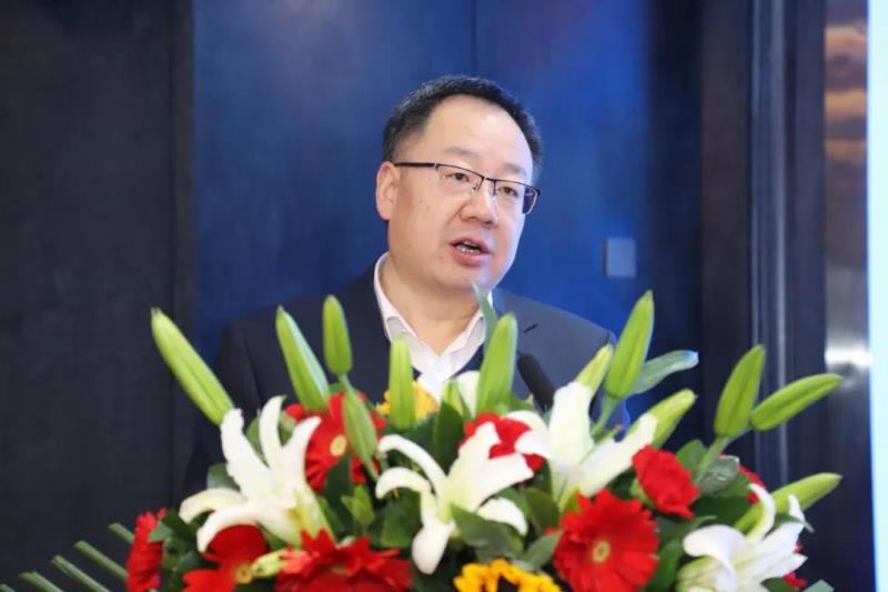 010502.jpg 010502.jpg