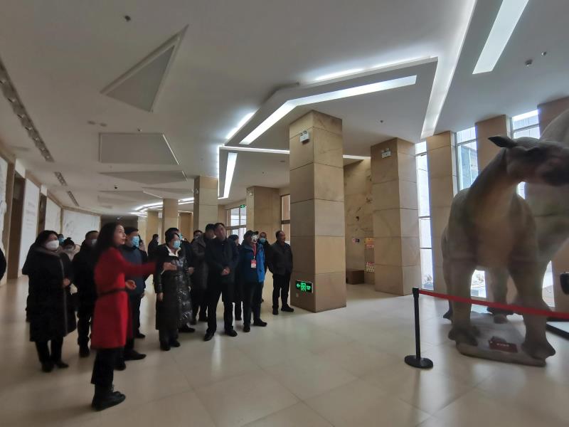 010505.jpg 010505.jpg